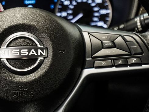 Used 2025 Nissan Altima 2.5 SV AWD/4WD image 15