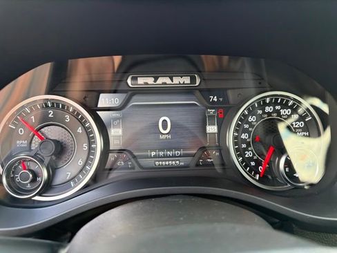Used 2024 RAM 1500 Big Horn AWD/4WD image 16