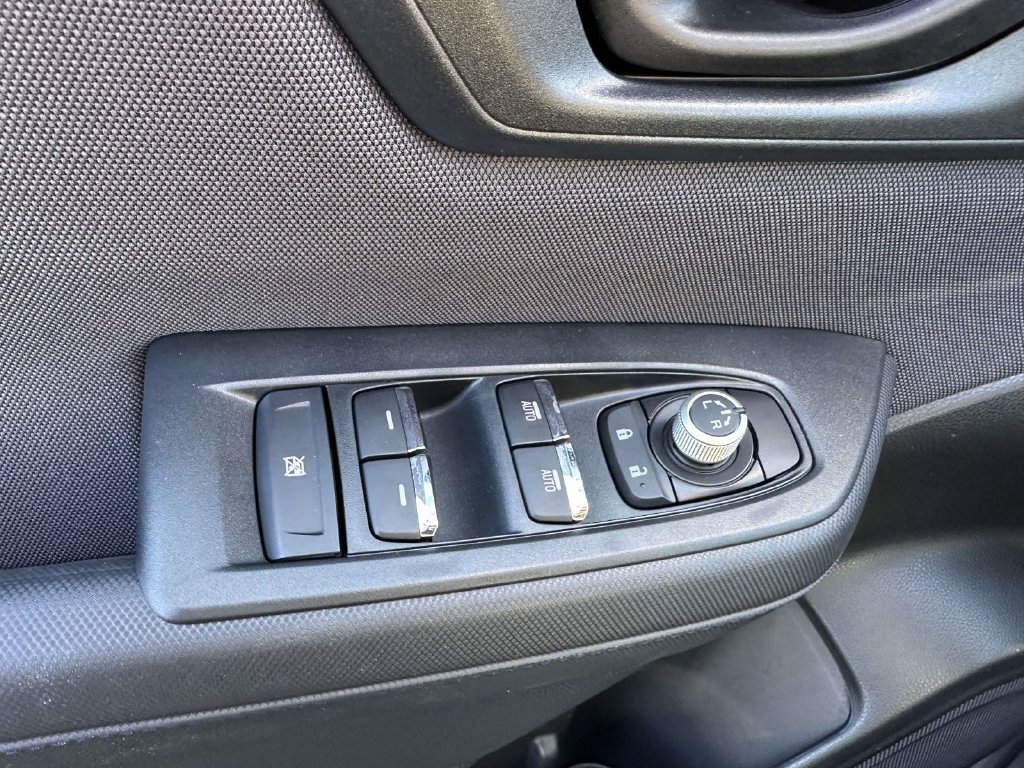 Certified 2025 Subaru Forester Premium AWD/4WD image 31