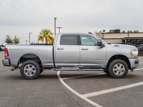 Used 2024 RAM 2500 Big Horn w/ Sport Appearance Package image 8