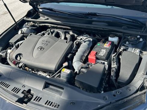 Used 2020 Toyota Avalon Touring image 55