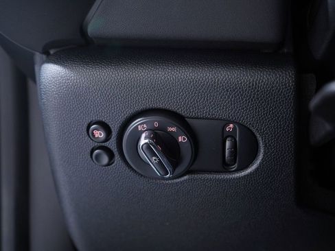 Used 2024 MINI Cooper SE image 16