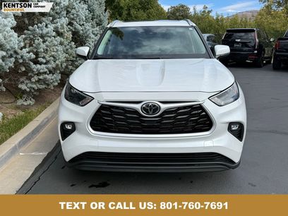 Used 2025 Toyota Highlander XLE