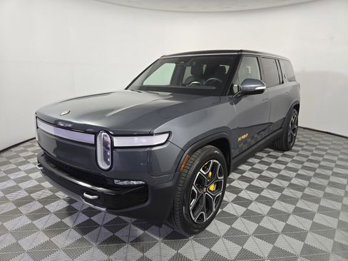 Used 2024 Rivian R1S Adventure AWD/4WD image 1