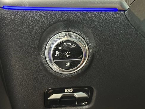 Certified 2023 Mercedes-Benz C 43 AMG 4MATIC Sedan image 42
