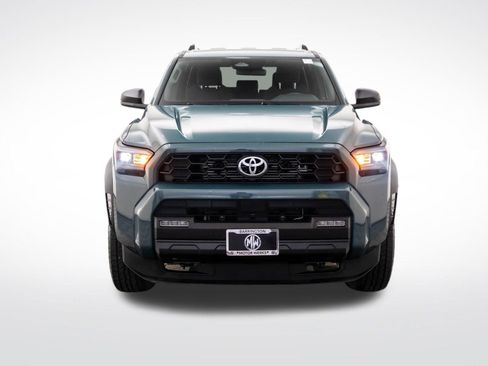 Used 2025 Toyota 4Runner TRD Off-Road Premium AWD/4WD image 9