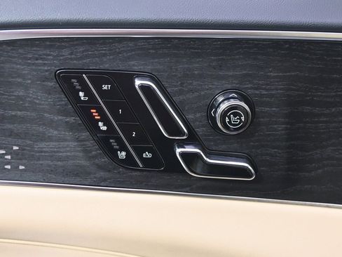 New 2025 Cadillac Lyriq Sport image 14