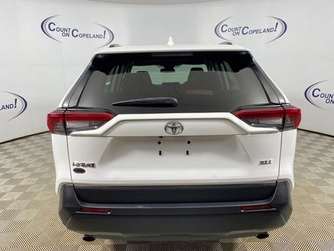 Used 2024 Toyota RAV4 XLE FWD image 5