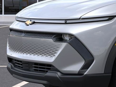 New 2026 Chevrolet Equinox EV LT AWD/4WD image 13