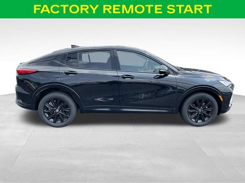 Used 2024 Buick Envista Sport Touring w/ Convenience I Package FWD image 6