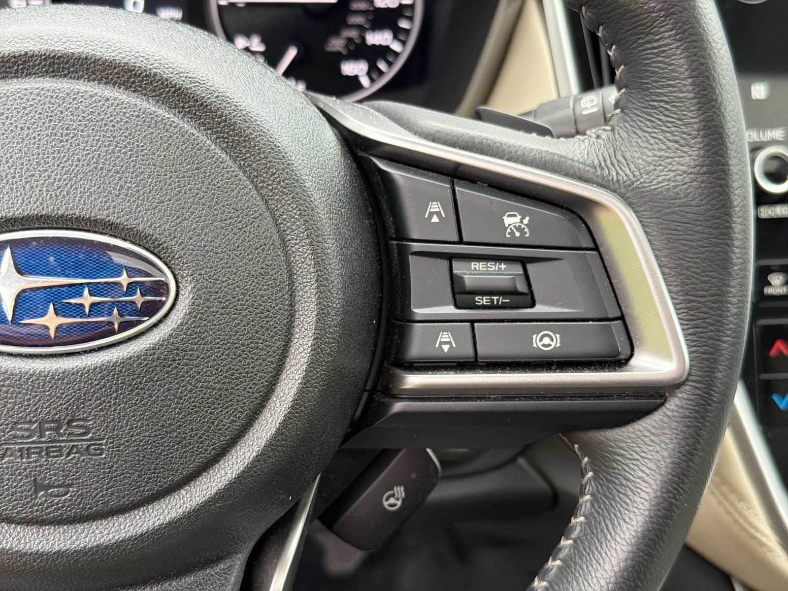 Certified 2025 Subaru Outback Limited AWD/4WD image 22