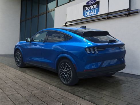 Used 2025 Ford Mustang Mach-E Premium AWD/4WD image 5