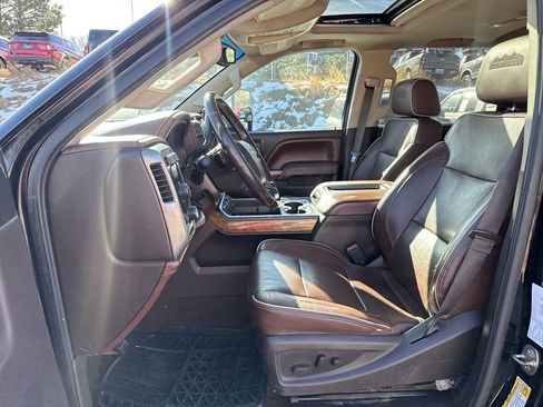 Used 2015 Chevrolet Silverado 3500 High Country image 10