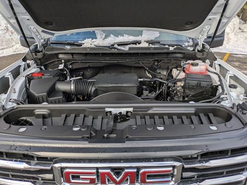 New 2026 GMC Sierra 2500 SLE w/ SLE Value Package; image 40