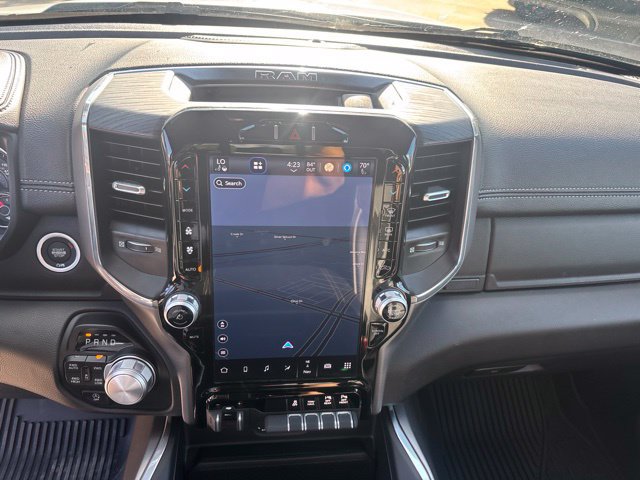 Used 2024 RAM 1500 Laramie AWD/4WD image 18