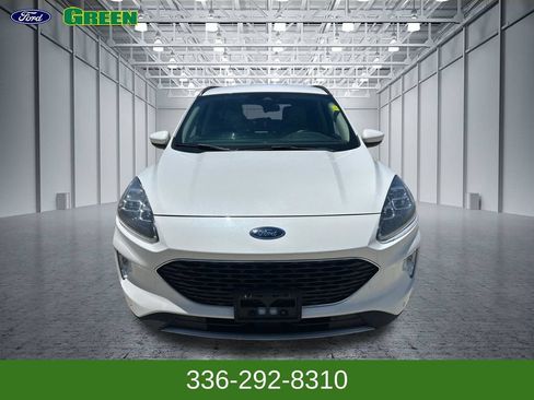 Used 2020 Ford Escape Titanium AWD/4WD image 8