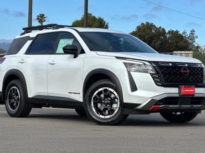 New 2026 Nissan Pathfinder Rock Creek w/ Rock Creek Premium Package