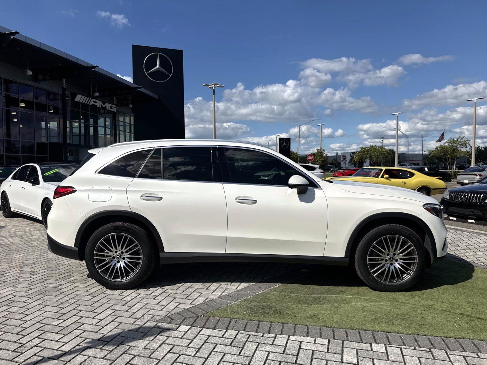 Certified 2023 Mercedes-Benz GLC 300 image 6
