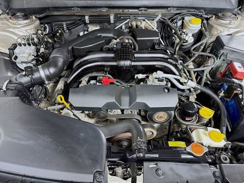 Used 2015 Subaru Outback 2.5i Premium image 39