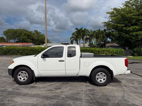 Used 2020 Nissan Frontier S w/ S Utility Package RWD image 3