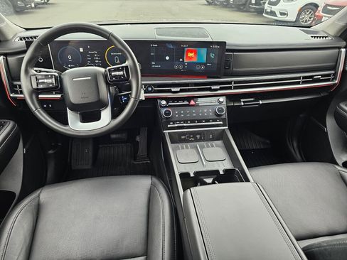 Used 2024 Hyundai Santa Fe Limited image 19