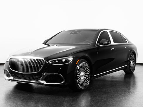 Used 2024 Mercedes-Benz Maybach S 580 4MATIC image 17