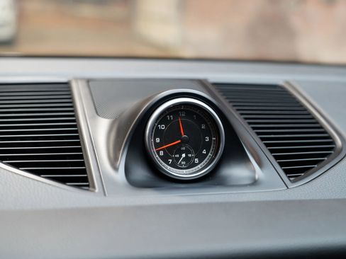 Used 2019 Porsche Macan S image 61