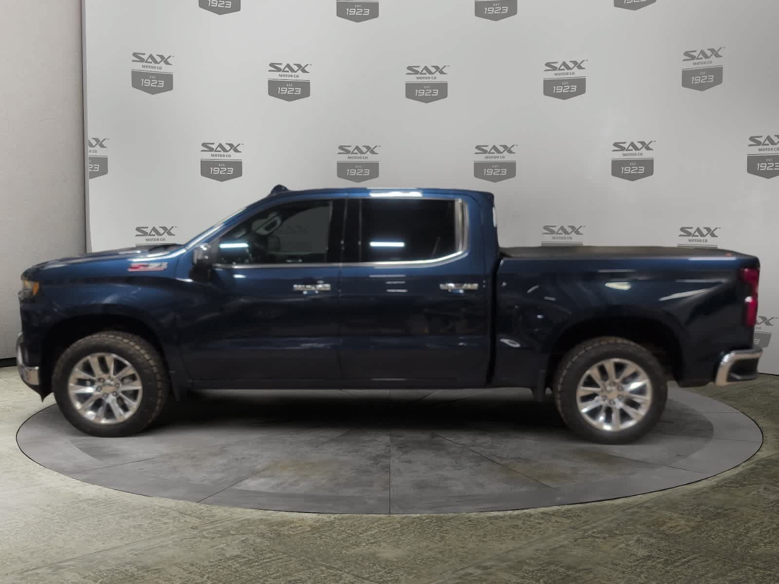 Used 2020 Chevrolet Silverado 1500 LTZ AWD/4WD image 2