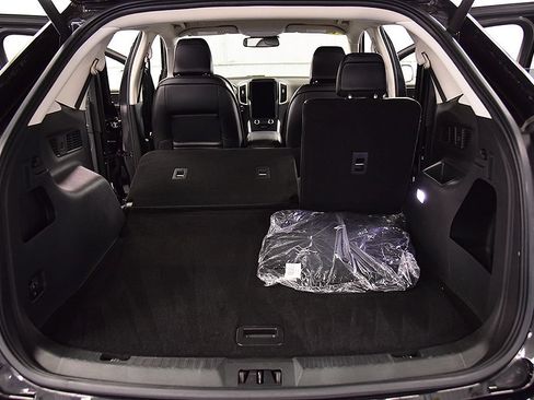 Used 2023 Ford Edge SEL w/ Convenience Package AWD/4WD image 33