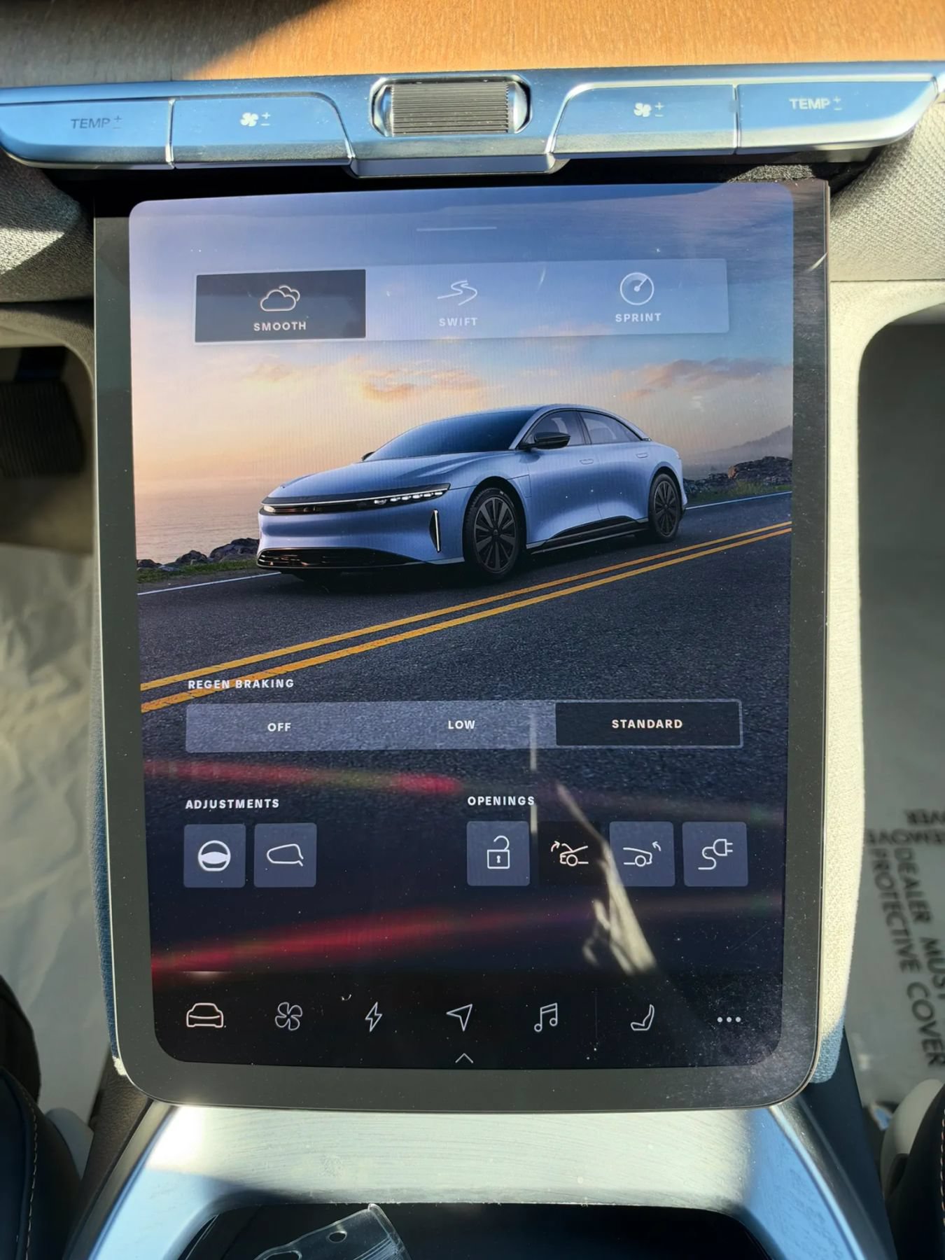 Used 2025 Lucid Air Pure RWD image 21
