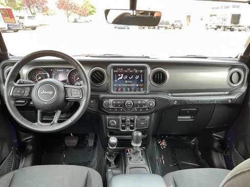 Certified 2023 Jeep Wrangler Unlimited Sport AWD/4WD image 13