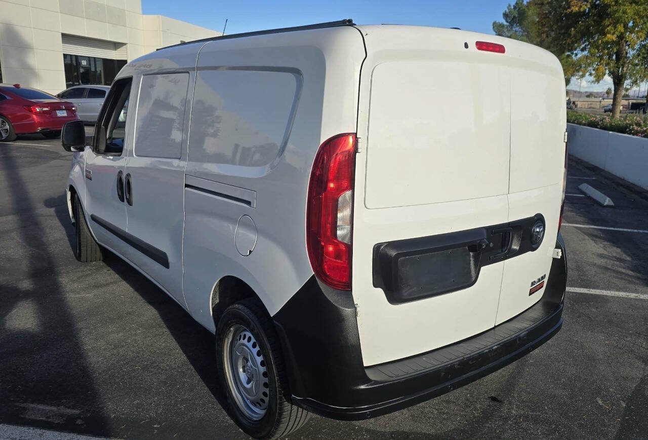 Used 2018 RAM ProMaster City Tradesman FWD image 3
