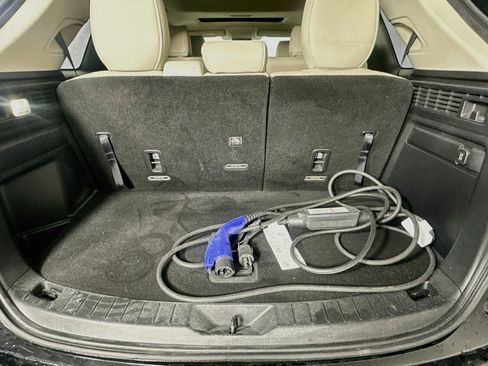 Used 2024 MAZDA CX-90 Plug-In Hybrid w/ Preferred AWD/4WD image 29