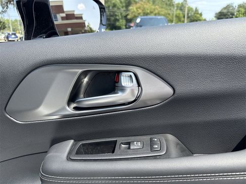 New 2026 Chrysler Pacifica Select image 28