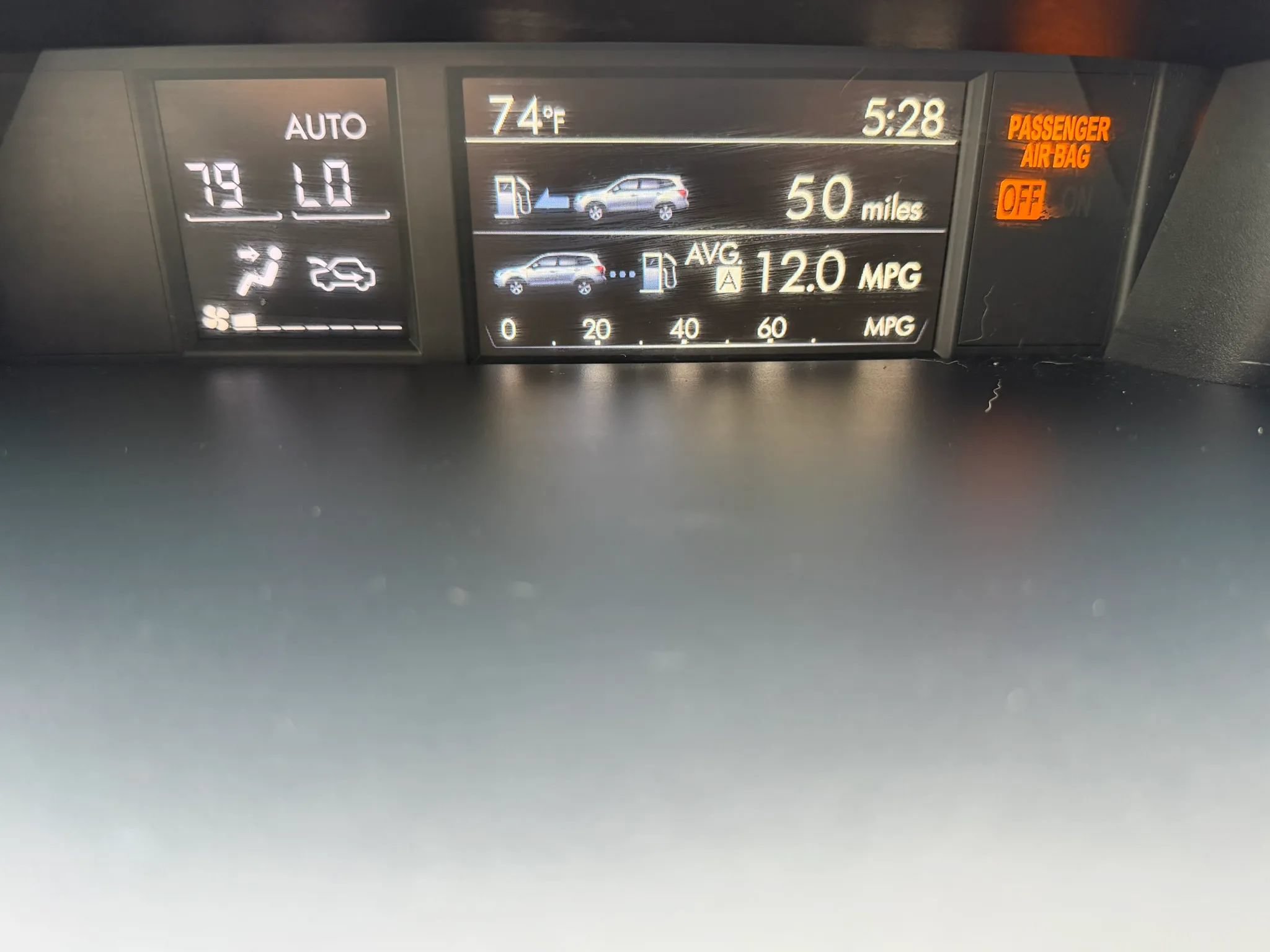 Used 2017 Subaru Forester 2.5i Touring AWD/4WD image 14