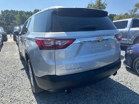 Used 2020 Chevrolet Traverse LS w/ LPO, Floor Liner Package AWD/4WD image 4