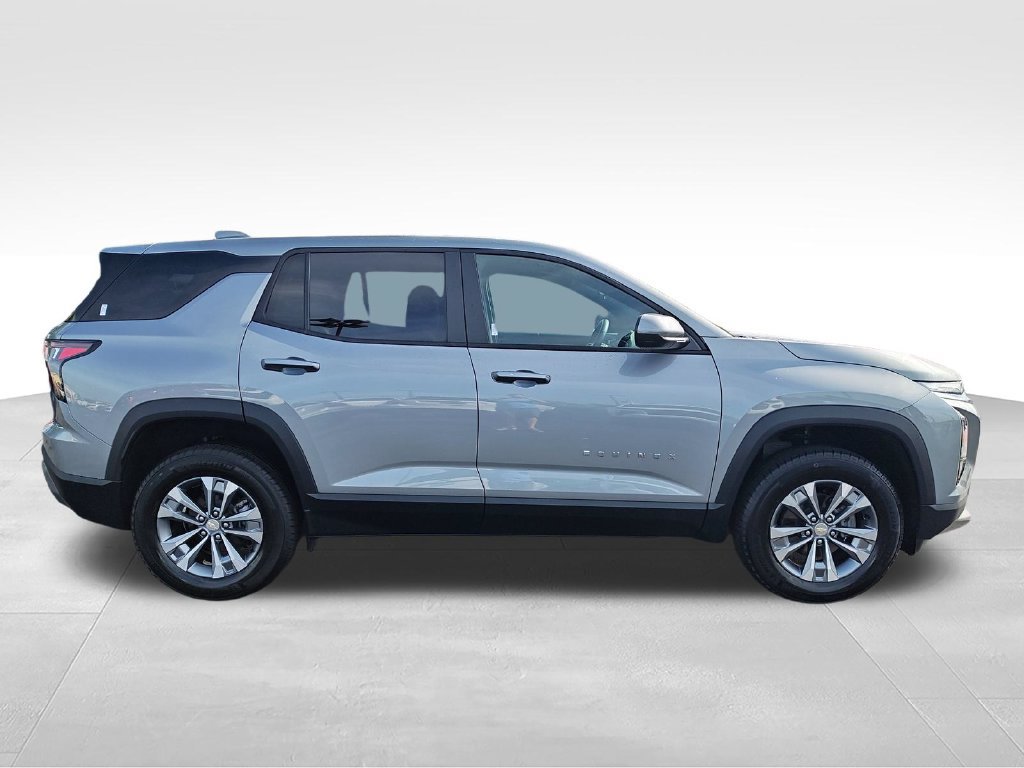 Used 2026 Chevrolet Equinox LT AWD/4WD image 6