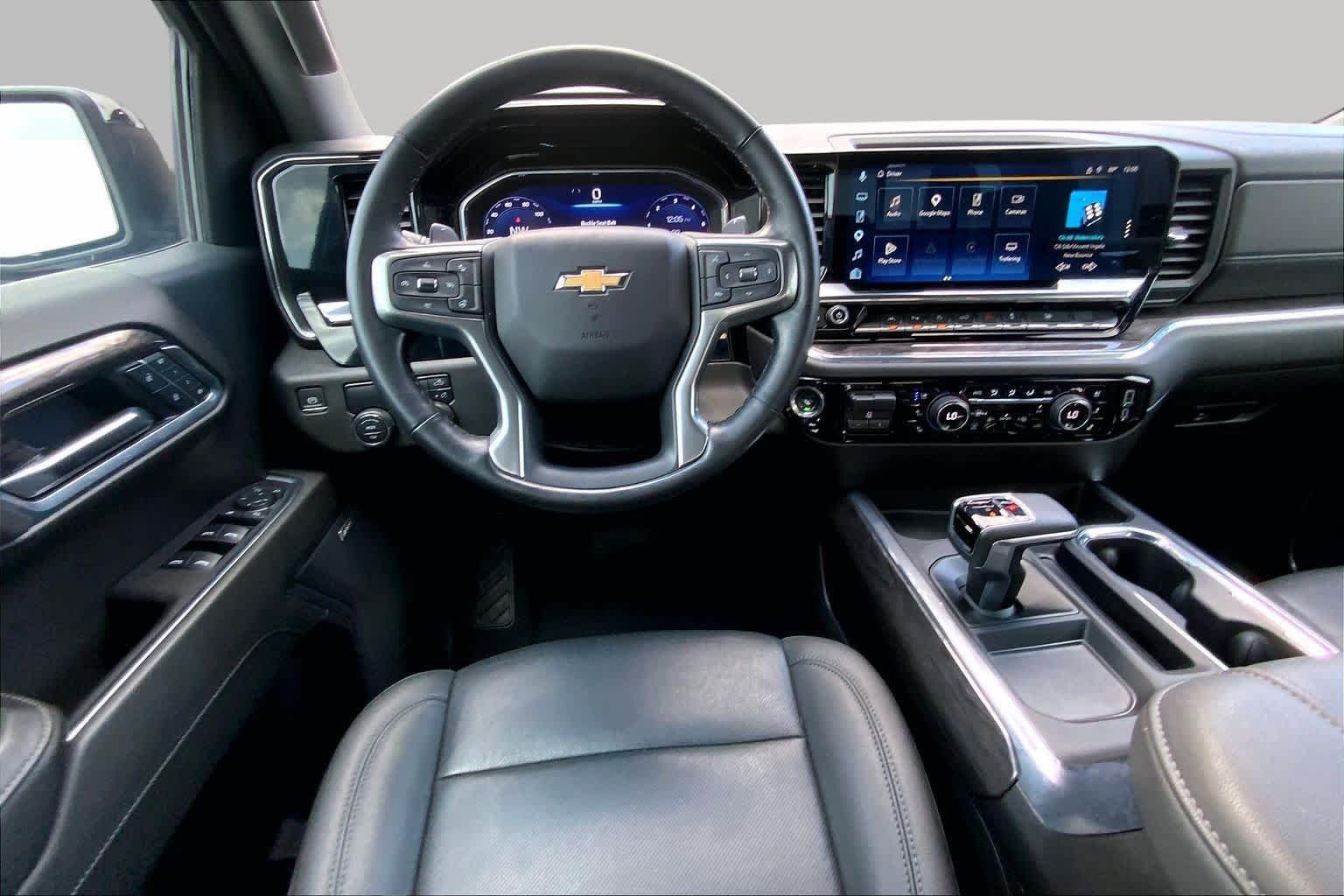 Used 2025 Chevrolet Silverado 1500 LTZ w/ LTZ Convenience Package II RWD image 6