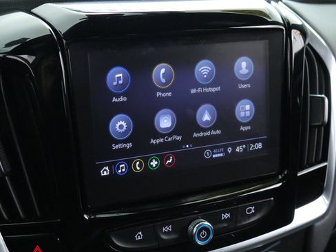 Used 2023 Chevrolet Traverse LT image 17