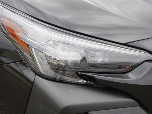 Certified 2025 Subaru Outback Premium AWD/4WD image 16