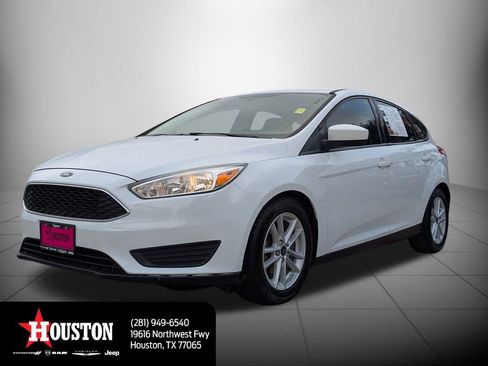 Used 2018 Ford Focus SE image 8