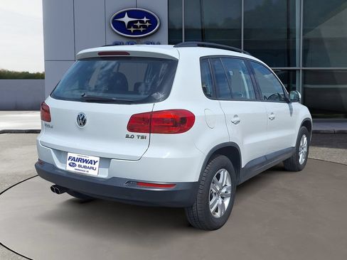Used 2015 Volkswagen Tiguan S FWD image 7