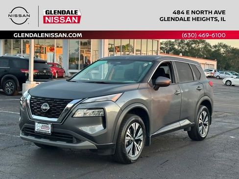 Used 2023 Nissan Rogue SV image 1