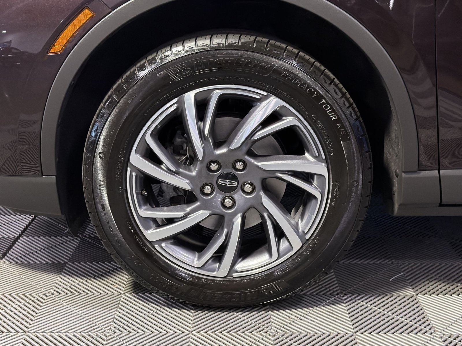 Used 2023 Lincoln Corsair AWD w/ Equipment Group 101A image 12