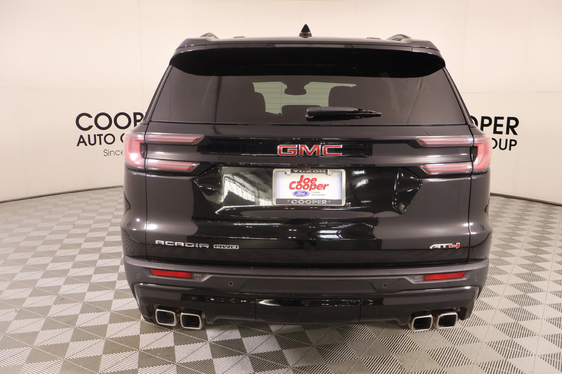 Used 2024 GMC Acadia AT4 w/ Luxury Package AWD/4WD image 25