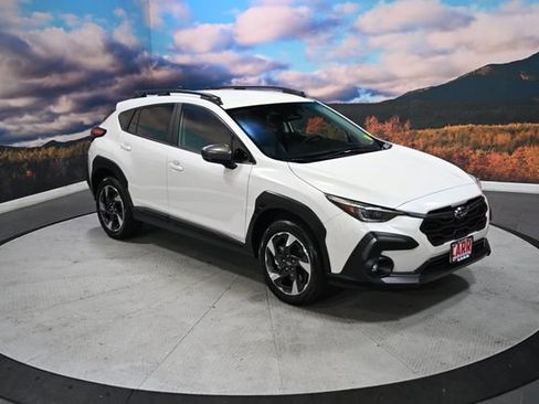 Used 2025 Subaru Crosstrek 2.5i Limited w/ Popular Package #3A image 2