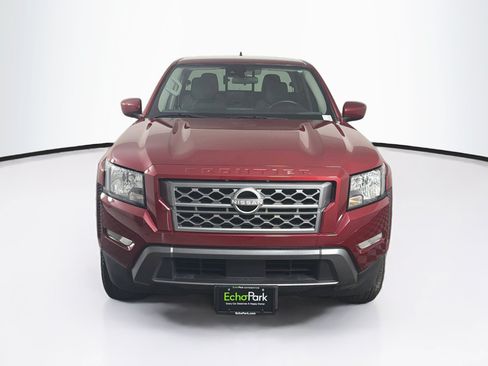 Used 2024 Nissan Frontier SV w/ SV Convenience Package RWD image 2
