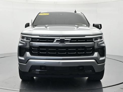 Used 2025 Chevrolet Silverado 1500 RST w/ Convenience Package II AWD/4WD image 2