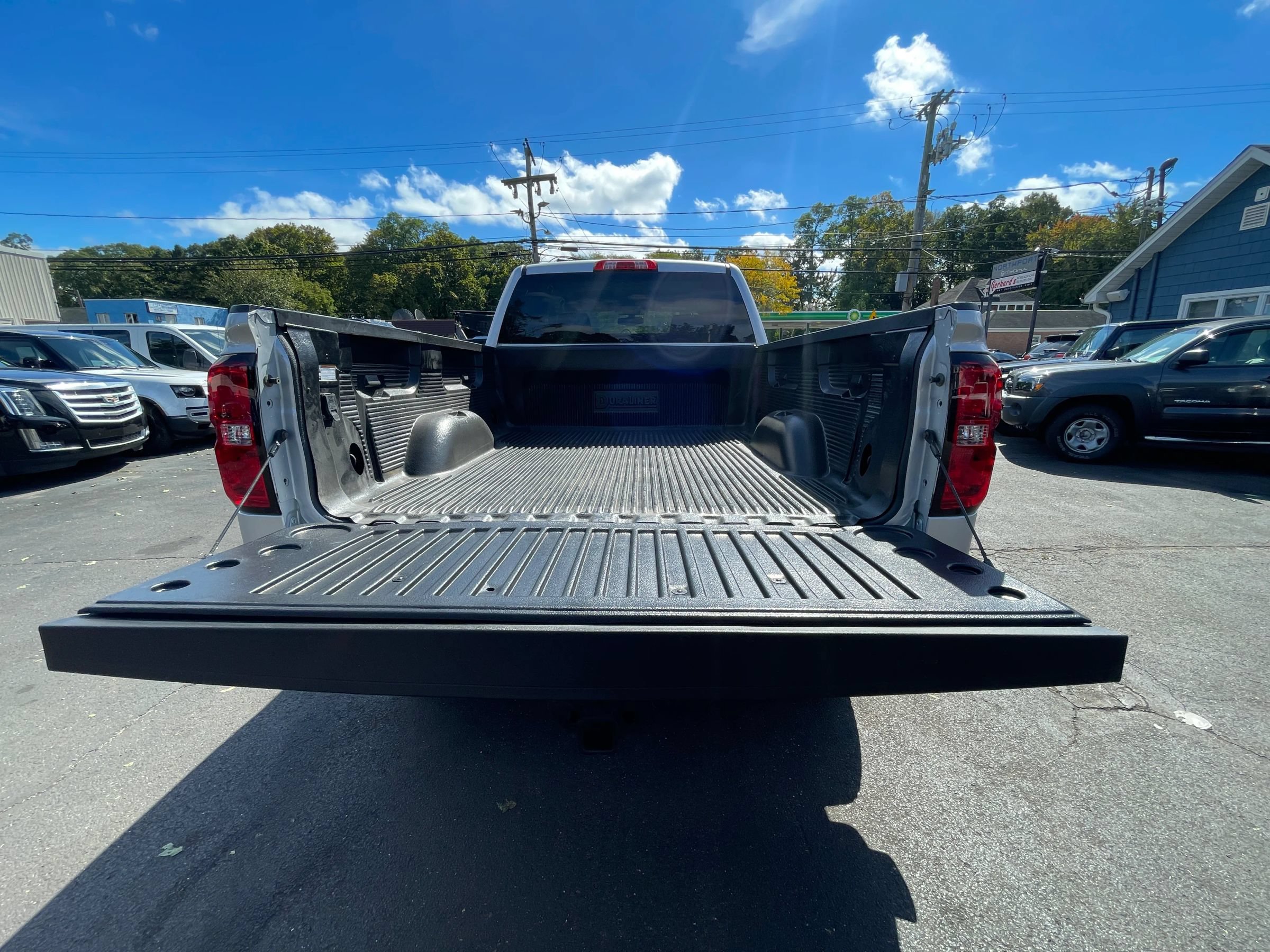 Used 2017 Chevrolet Silverado 2500 LT w/ All Star Edition AWD/4WD image 28