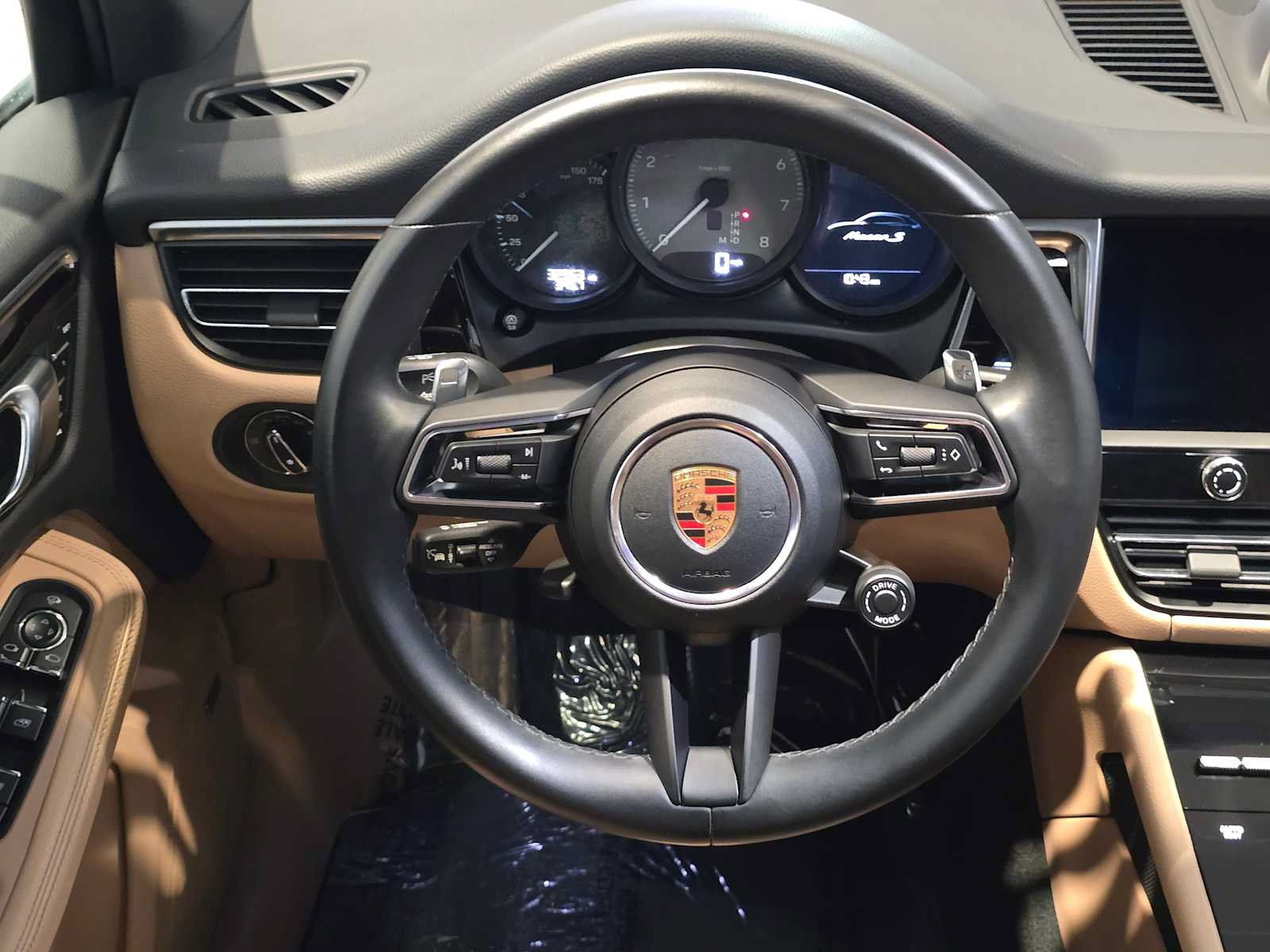 Used 2023 Porsche Macan S AWD/4WD image 20